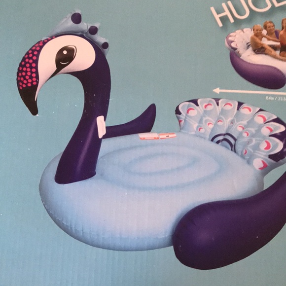 Pretty Peacock huge inflatable water craft - Picture 4 of 8